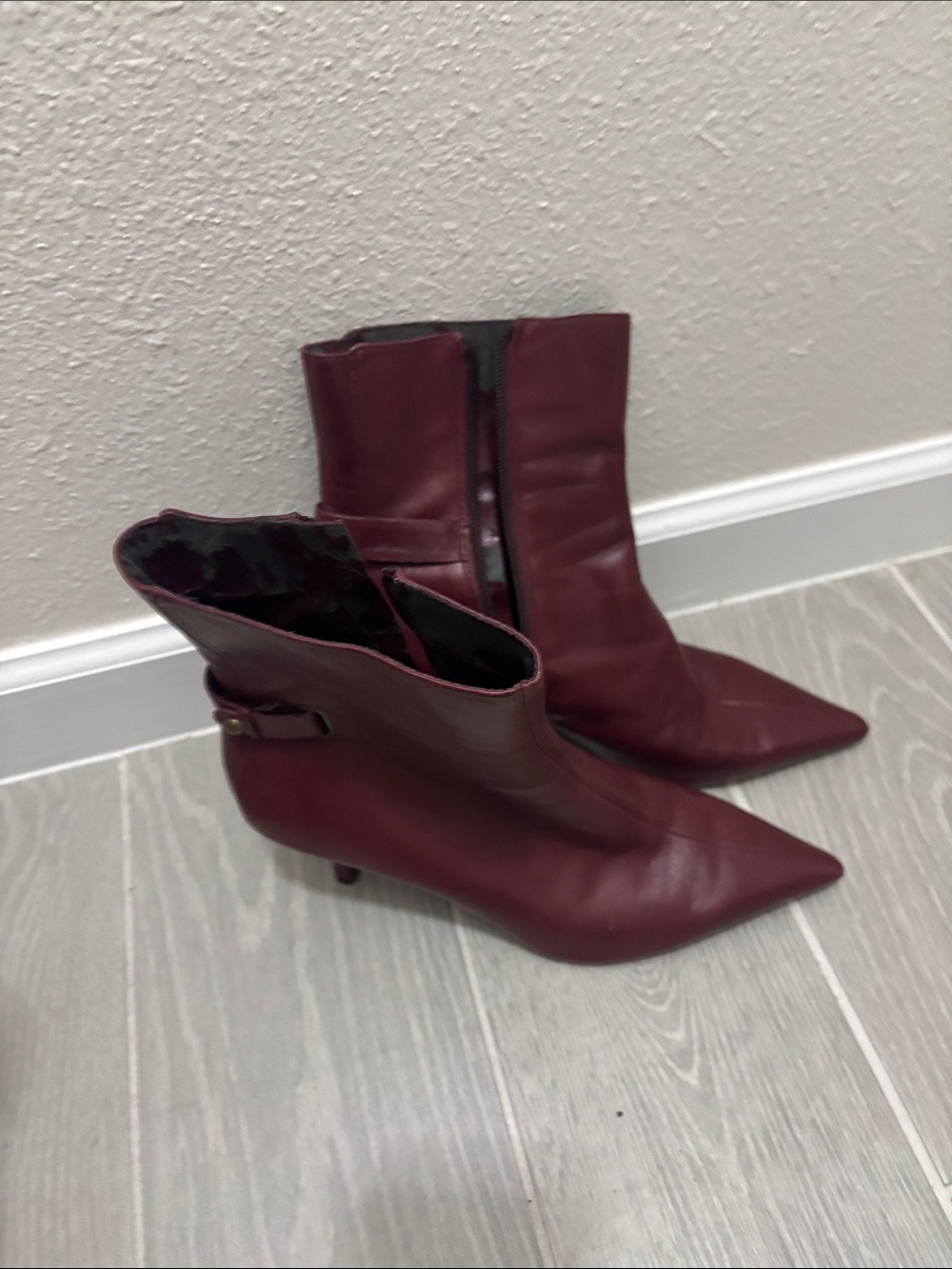 Parker Pointed-Toe Ankle Boots in Burgundy